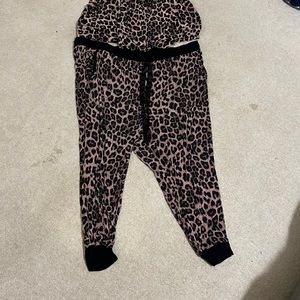 COPY - Super soft collection from torrid. Leopard pj set.